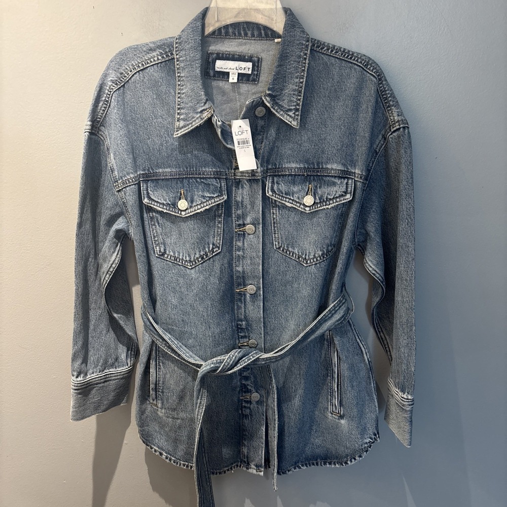 Loft Women's Denim Belted Shacket Trucker Jacket Size Small‎ Western Boho Casual